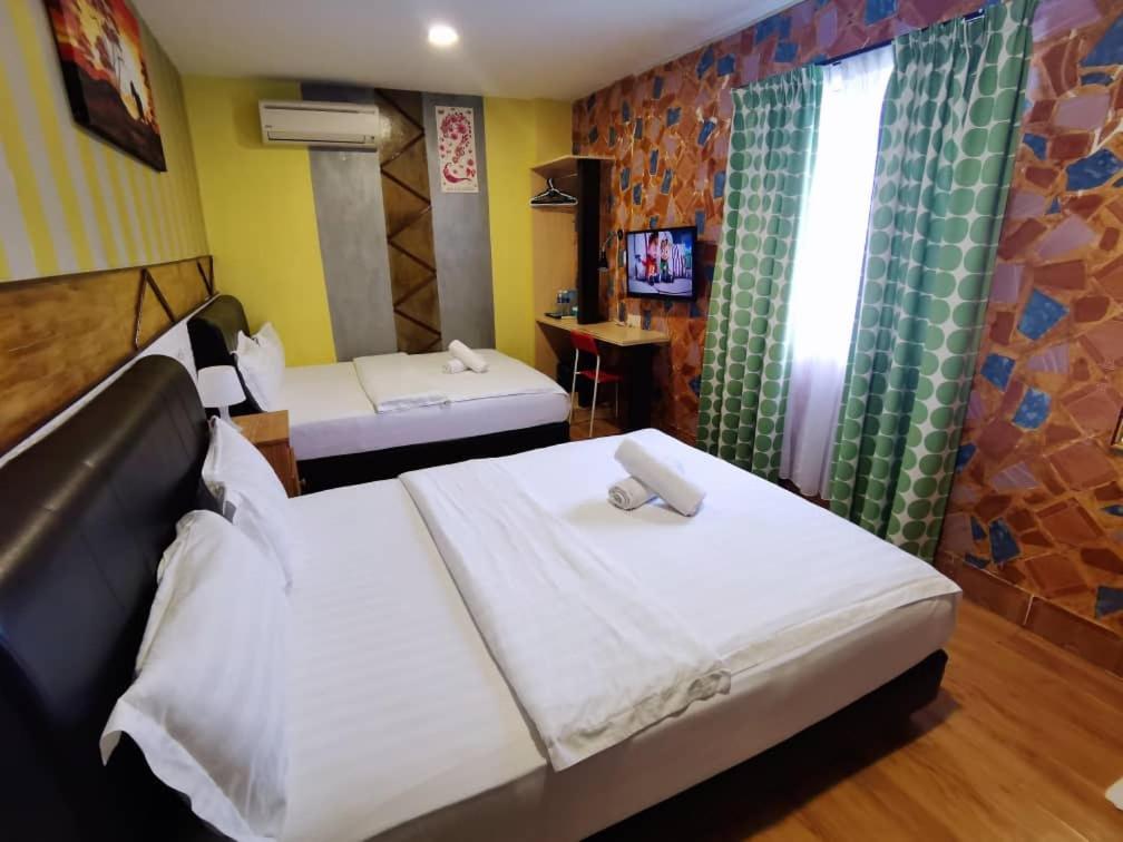 Hotel Zamburger Enstek Σεπάνγκ Εξωτερικό φωτογραφία