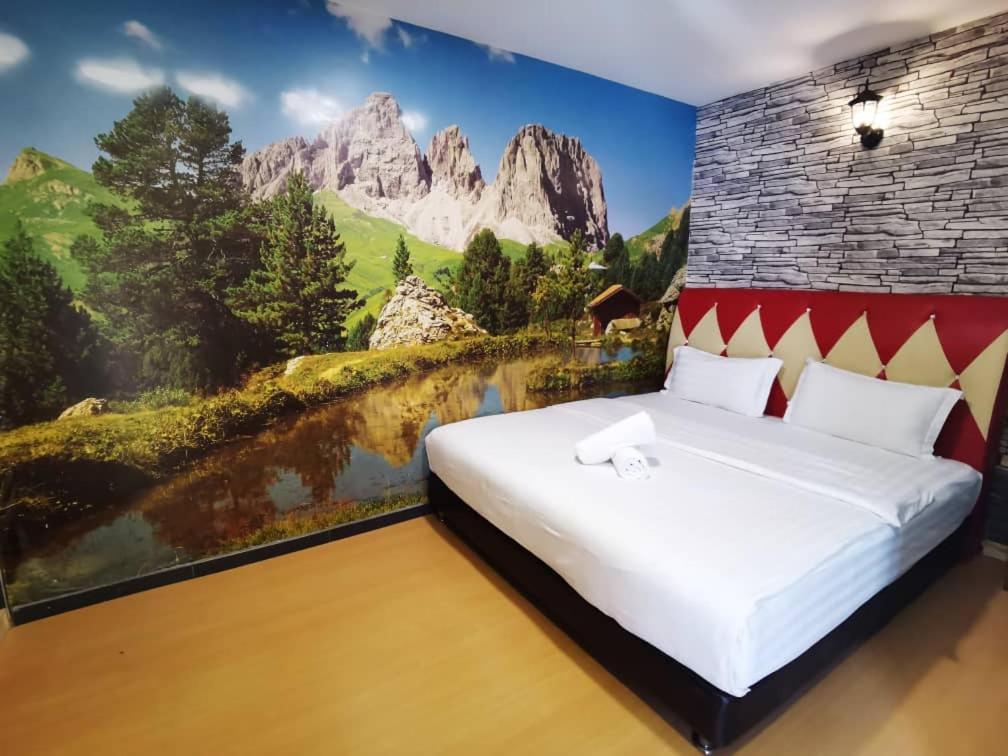 Hotel Zamburger Enstek Σεπάνγκ Εξωτερικό φωτογραφία