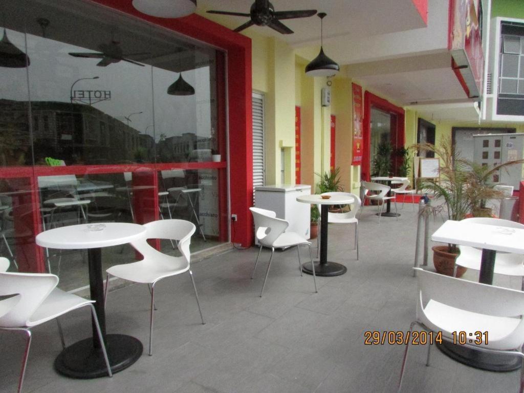 Hotel Zamburger Enstek Σεπάνγκ Εξωτερικό φωτογραφία