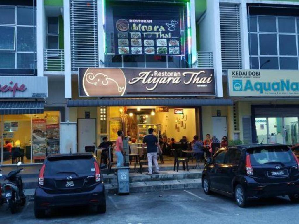 Hotel Zamburger Enstek Σεπάνγκ Εξωτερικό φωτογραφία