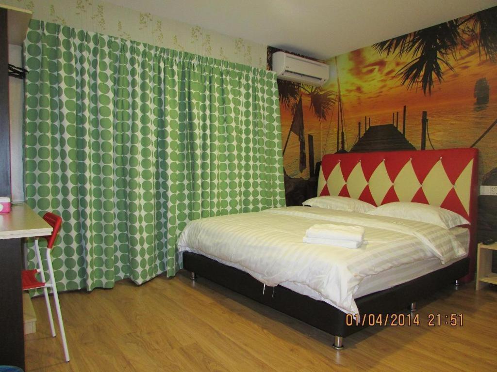 Hotel Zamburger Enstek Σεπάνγκ Εξωτερικό φωτογραφία