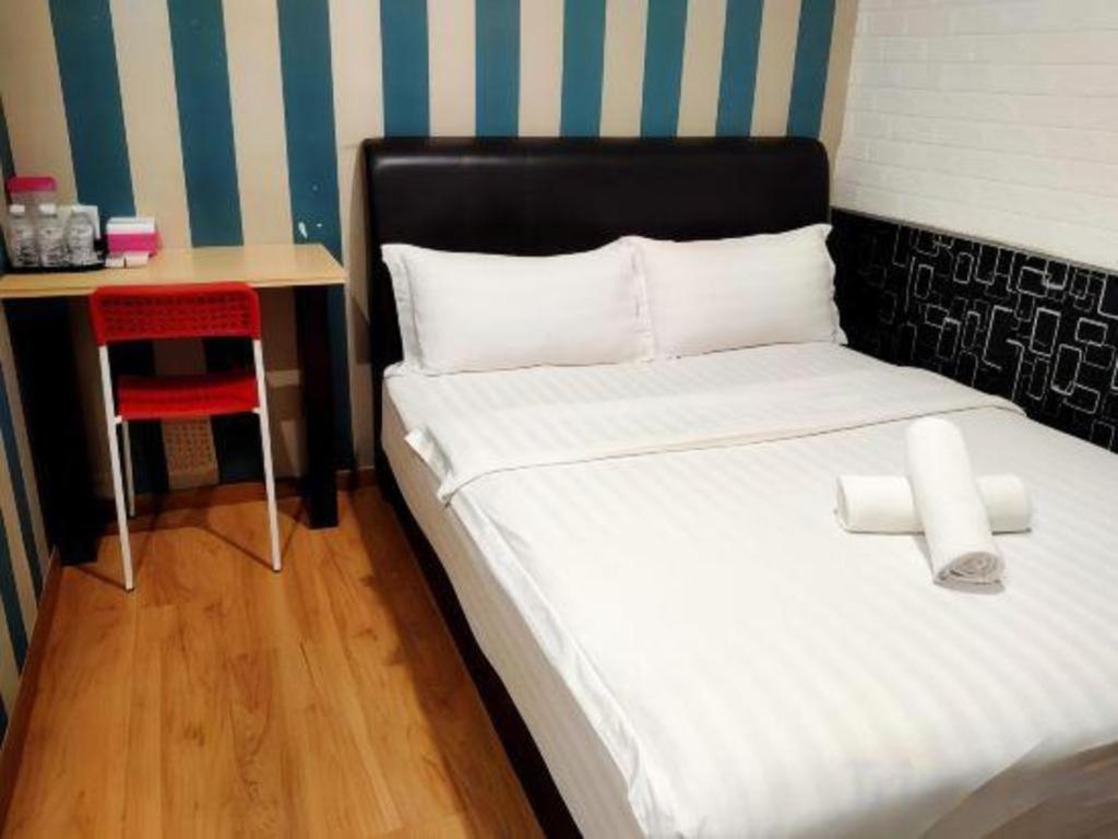Hotel Zamburger Enstek Σεπάνγκ Εξωτερικό φωτογραφία