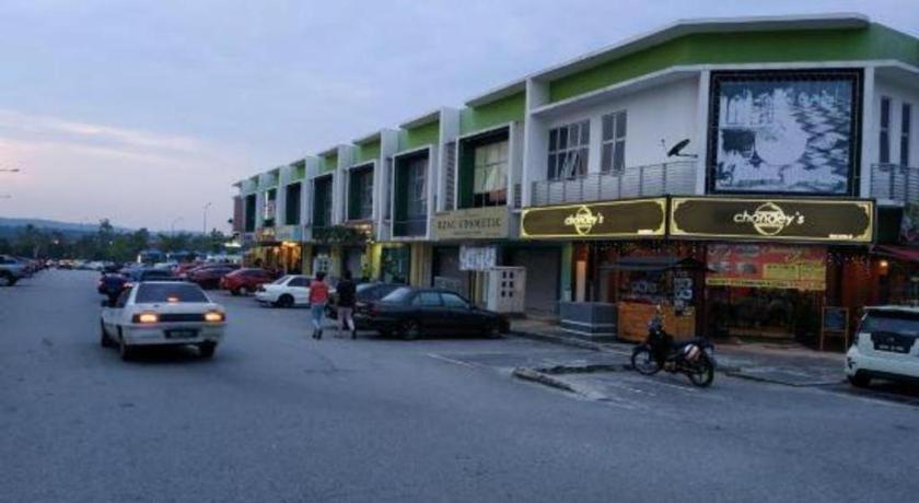 Hotel Zamburger Enstek Σεπάνγκ Εξωτερικό φωτογραφία